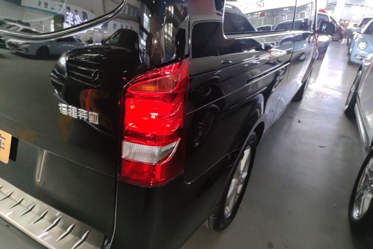 Used Mercedes-Benz Vito 2016 2.0T Business Edition Exterior 3