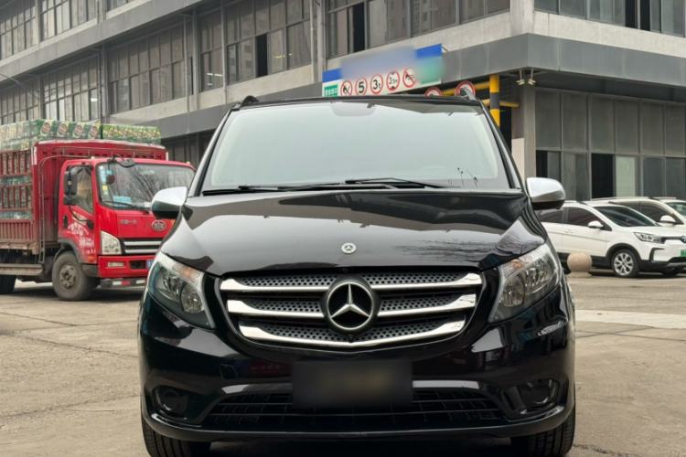 Used Mercedes-Benz Vito 2016 2.0T Elite Edition Exterior 6