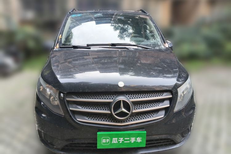 Used Mercedes-Benz Vito 2016 2.0T Elite Version 9-seater Front