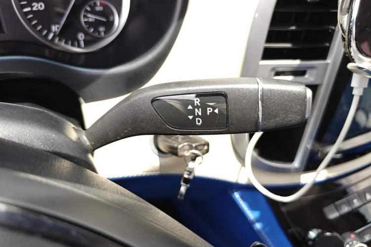 Used Mercedes-Benz Vito 2016 2.0T Business Edition Gear Lever