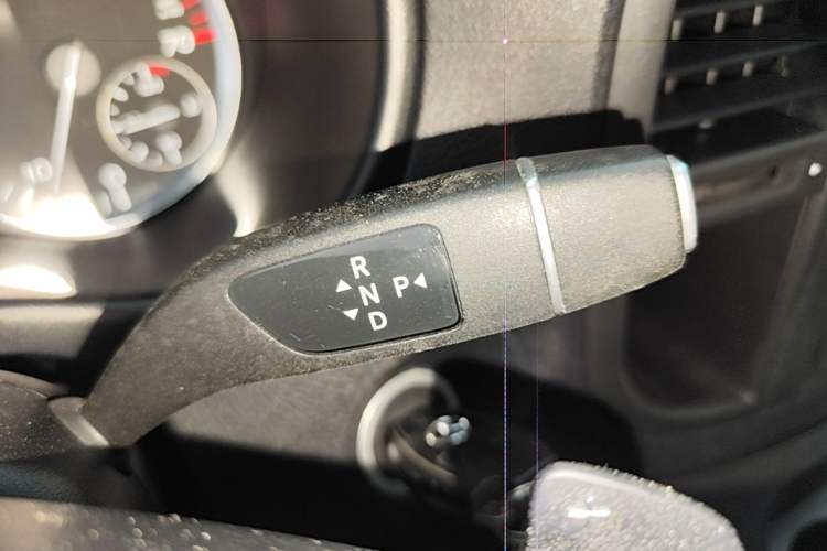 Used Mercedes-Benz Vito 2016 2.0T Elite Edition Gear Lever