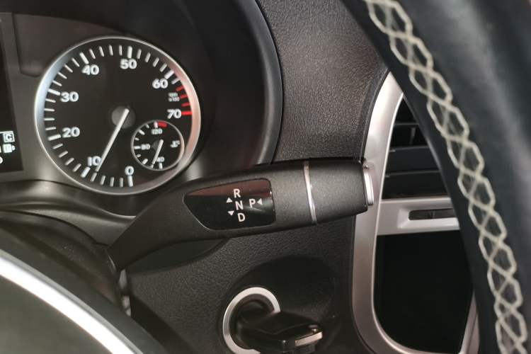 Used Mercedes-Benz Vito 2016 2.0T Business Edition Gear Lever
