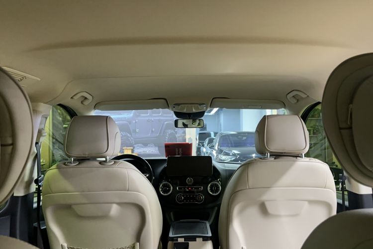 Used Mercedes-Benz Vito 2016 2.0T Business Edition Headliner