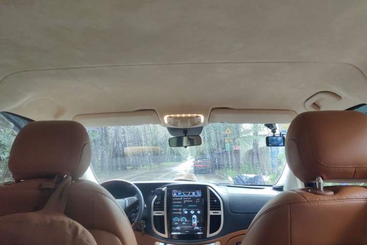 Used Mercedes-Benz Vito 2016 2.0T Elite Edition Headliner
