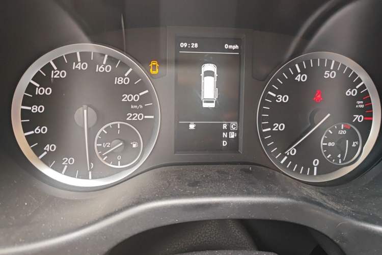 Used Mercedes-Benz Vito 2016 2.0T Elite Edition Instrument Cluster