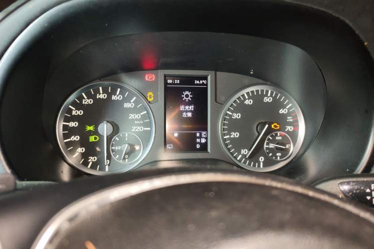 Used Mercedes-Benz Vito 2016 2.0T Business Edition Instrument Cluster