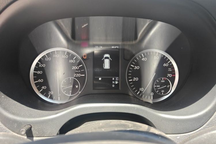 Used Mercedes-Benz Vito 2016 2.0T Business Edition Instrument Cluster