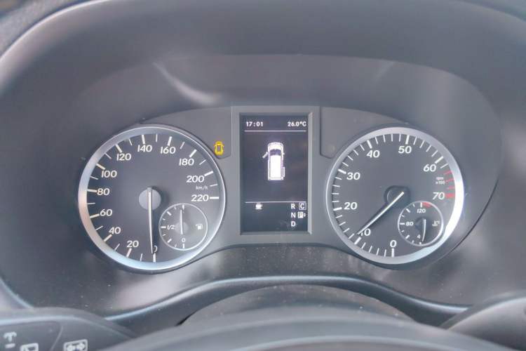 Used Mercedes-Benz Vito 2016 2.0T Elite Edition Instrument Cluster