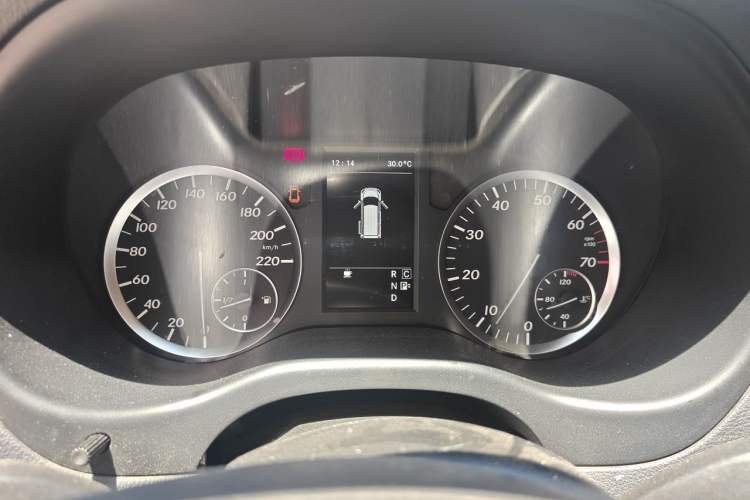 Used Mercedes-Benz Vito 2016 2.0T Business Edition Instrument Cluster
