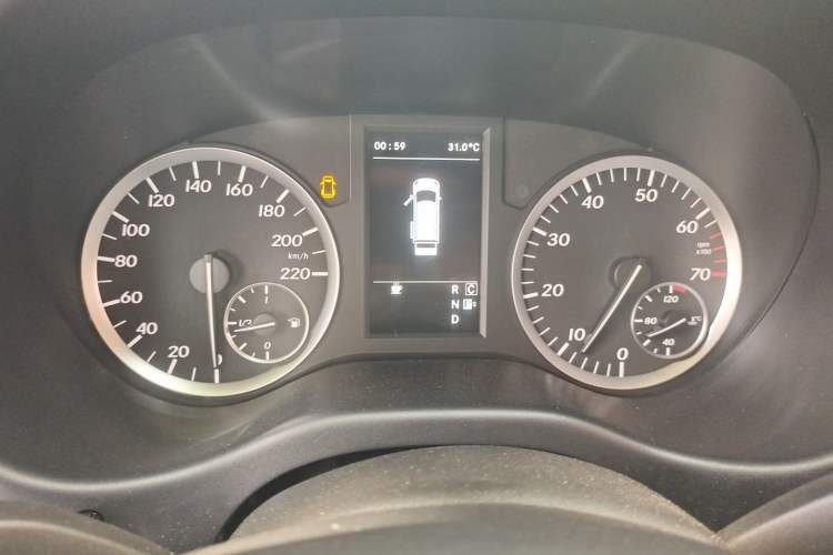 Used Mercedes-Benz Vito 2016 2.0T Business Edition Instrument Cluster