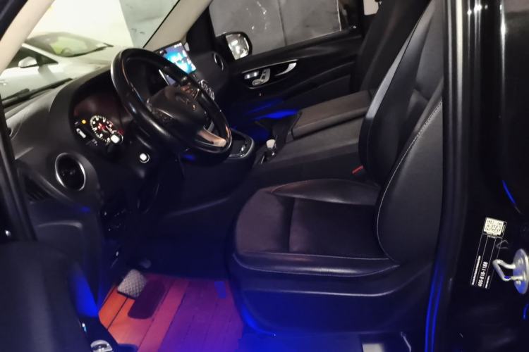Used Mercedes-Benz Vito 2016 2.0T Business Edition Left Front Seat