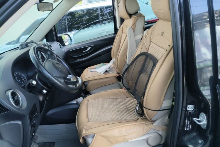 Used Mercedes-Benz Vito 2016 2.0T Business Edition Left Front Seat