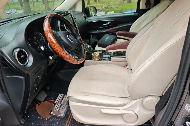 Used Mercedes-Benz Vito 2016 2.0T Business Edition Left Front Seat