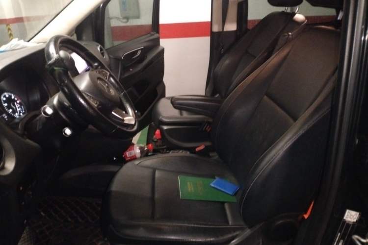 Used Mercedes-Benz Vito 2016 2.0T Business Edition Left Front Seat