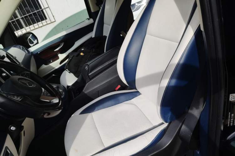 Used Mercedes-Benz Vito 2016 2.0T Business Edition Left Front Seat
