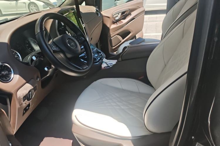 Used Mercedes-Benz Vito  Left Front Seat