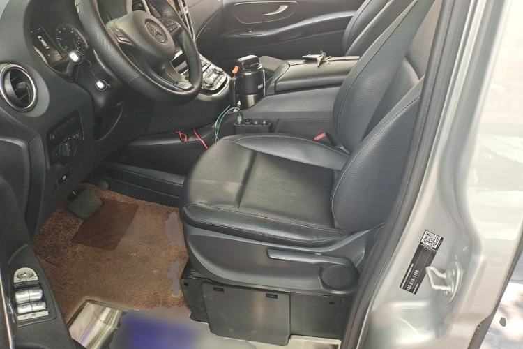Used Mercedes-Benz Vito 2016 2.0T Business Edition Left Front Seat