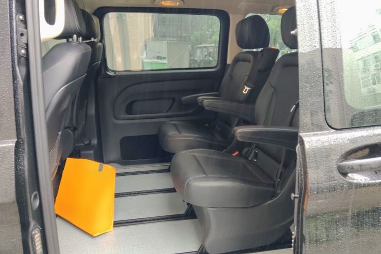 Used Mercedes-Benz Vito 2016 2.0T Business Edition Left Rear Seat