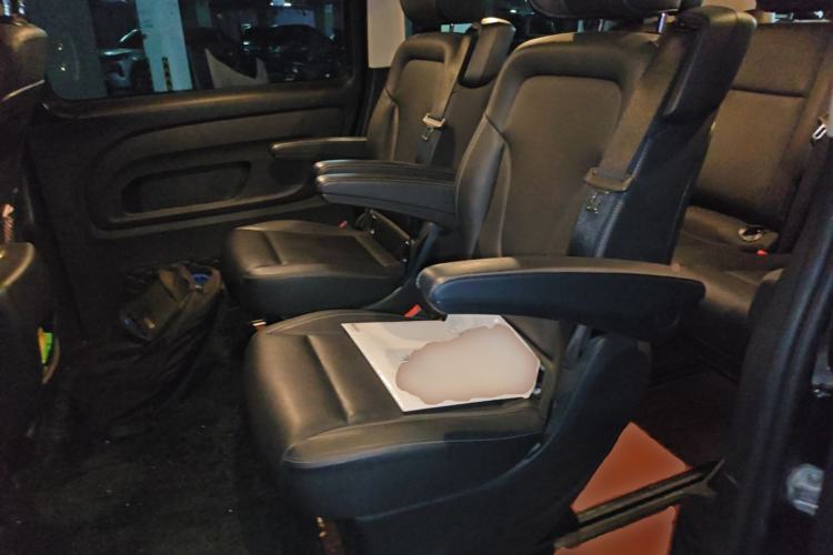 Used Mercedes-Benz Vito 2016 2.0T Business Edition Left Rear Seat