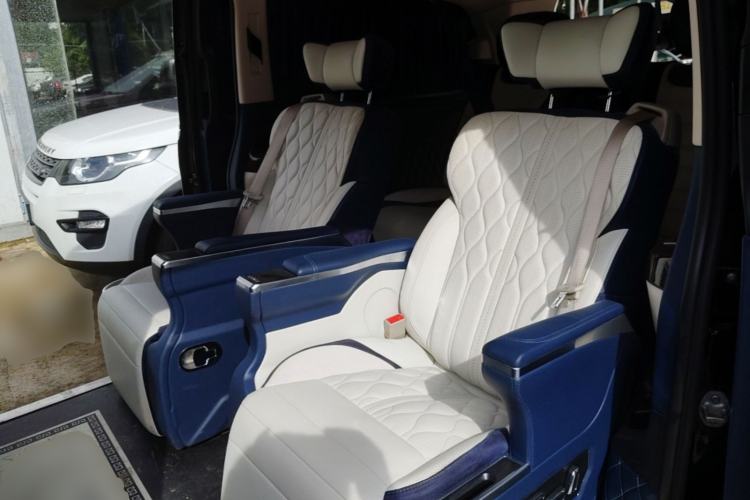 Used Mercedes-Benz Vito 2016 2.0T Business Edition Left Rear Seat