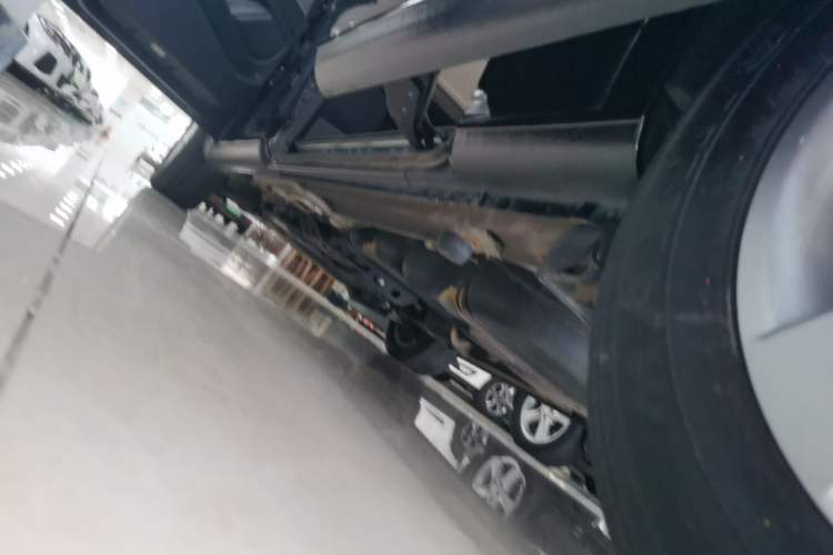 Used Mercedes-Benz Vito 2016 2.0T Business Edition Left Side Sill