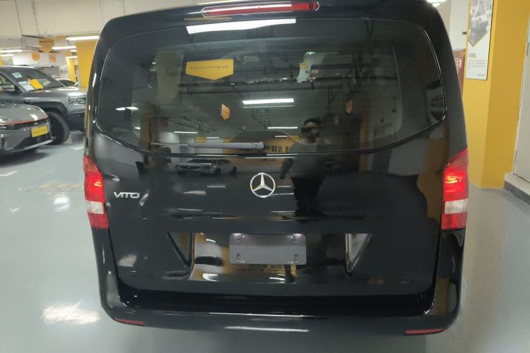 Used Mercedes-Benz Vito 2016 2.0T Elite Edition Rear