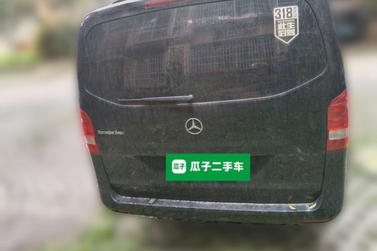 Used Mercedes-Benz Vito 2016 2.0T Elite Version 9-seater Rear