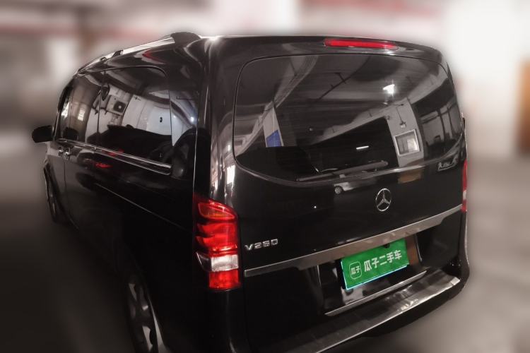 Used Mercedes-Benz Vito 2016 2.0T Business Edition Rear Left 45 Deg