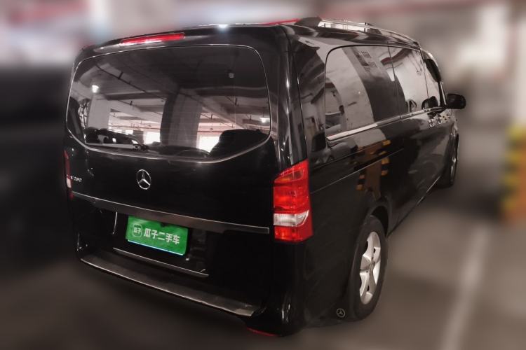 Used Mercedes-Benz Vito 2016 2.0T Business Edition Rear Right 45 Deg