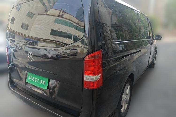 Used Mercedes-Benz Vito 2016 2.0T Business Edition Rear Right 45 Deg