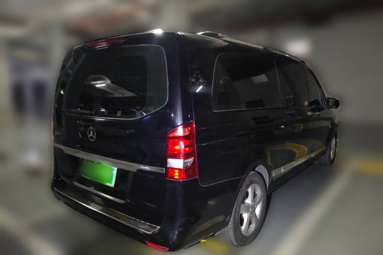 Used Mercedes-Benz Vito 2016 2.0T Elite Edition Rear Right 45 Deg