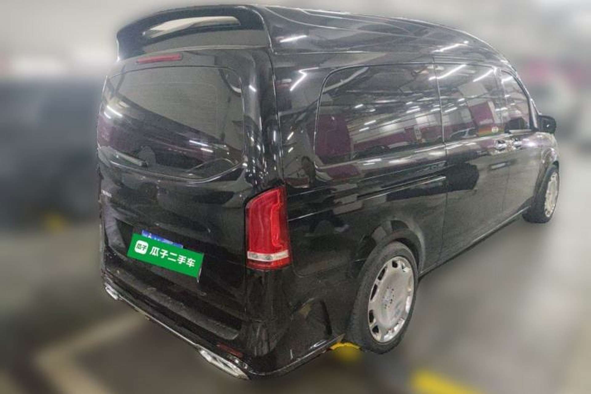 Used Mercedes-Benz Vito 2016 2.0T Elite Edition Rear Right 45 Deg
