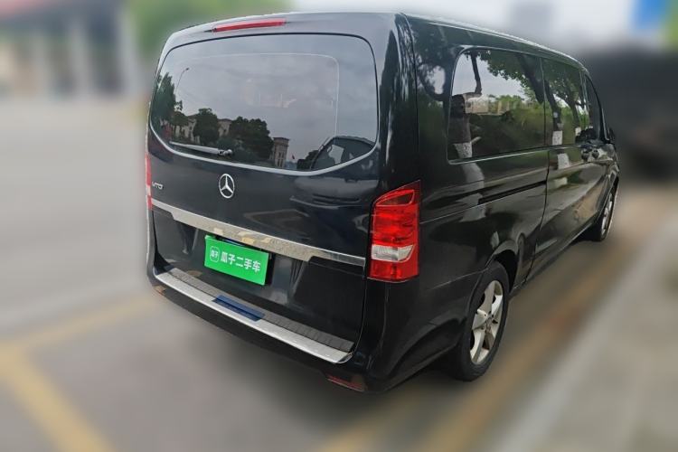 Used Mercedes-Benz Vito 2016 2.0T Elite Version 9-seater Rear Right 45 Deg