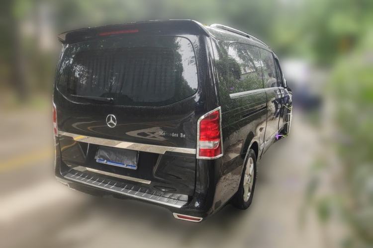 Used Mercedes-Benz Vito 2016 2.0T Elite Edition Rear Right 45 Deg