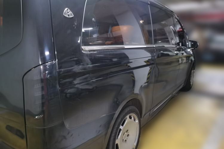 Used Mercedes-Benz Vito 2016 2.0T Elite Version 9-seater Rear Right 45 Deg