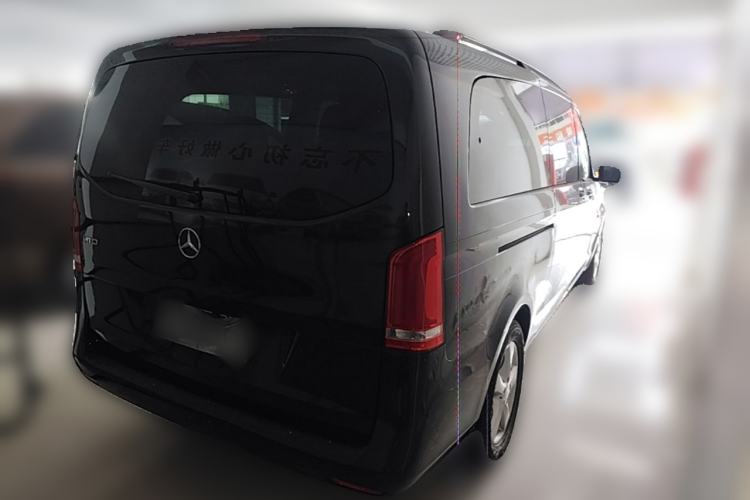 Used Mercedes-Benz Vito 2016 2.0T Elite Edition Rear Right 45 Deg