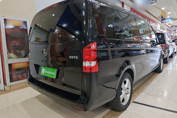 Used Mercedes-Benz Vito 2016 2.0T Business Edition Rear Right 45 Deg