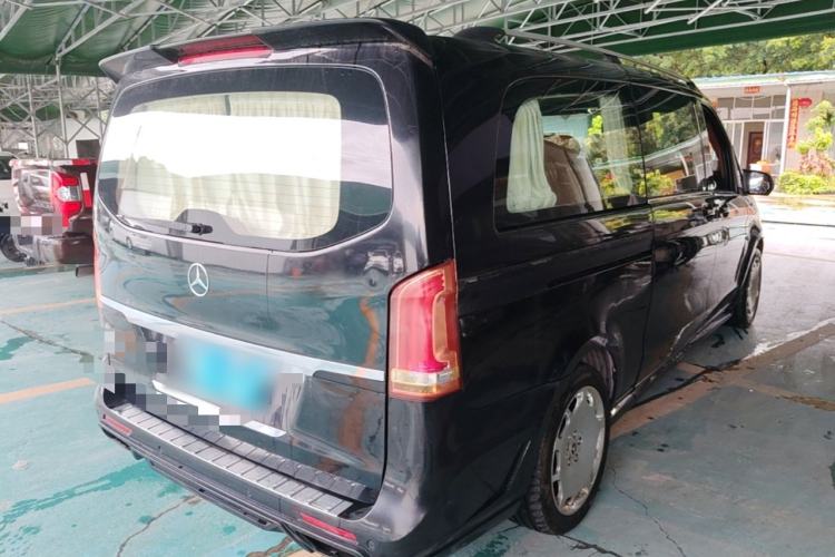 Used Mercedes-Benz Vito 2016 2.0T Elite Edition Rear Right 45 Deg