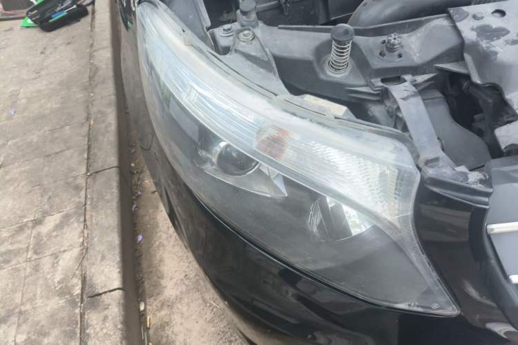 Used Mercedes-Benz Vito 2016 2.0T Business Edition Right Front Headlight
