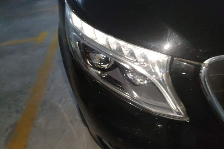 Used Mercedes-Benz Vito 2016 2.0T Business Edition Right Front Headlight