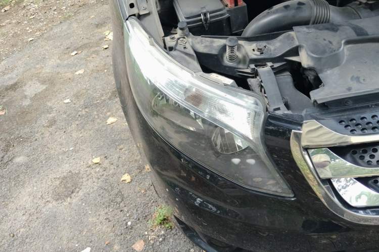 Used Mercedes-Benz Vito 2016 2.0T Elite Edition Right Front Headlight