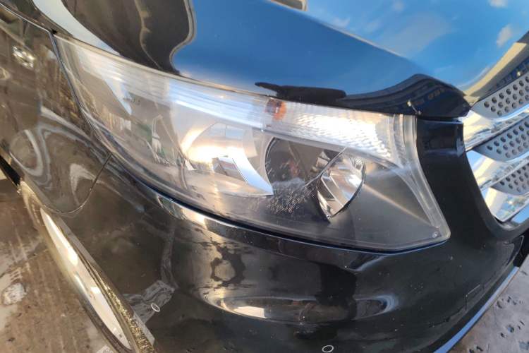 Used Mercedes-Benz Vito 2016 2.0T Business Edition Right Front Headlight