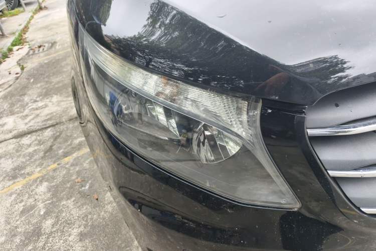 Used Mercedes-Benz Vito 2016 2.0T Elite Edition Right Front Headlight