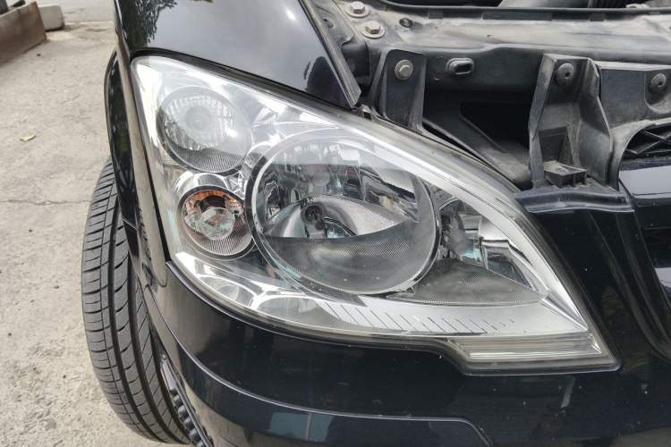Used Mercedes-Benz Vito  Right Front Headlight