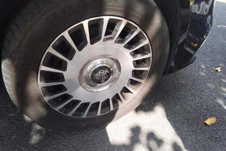 Used Mercedes-Benz Vito 2016 2.0T Elite Edition Right Front Wheel Hub