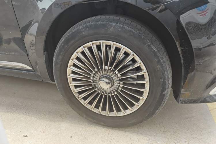 Used Mercedes-Benz Vito 2016 2.0T Elite Edition Right Front Wheel Hub