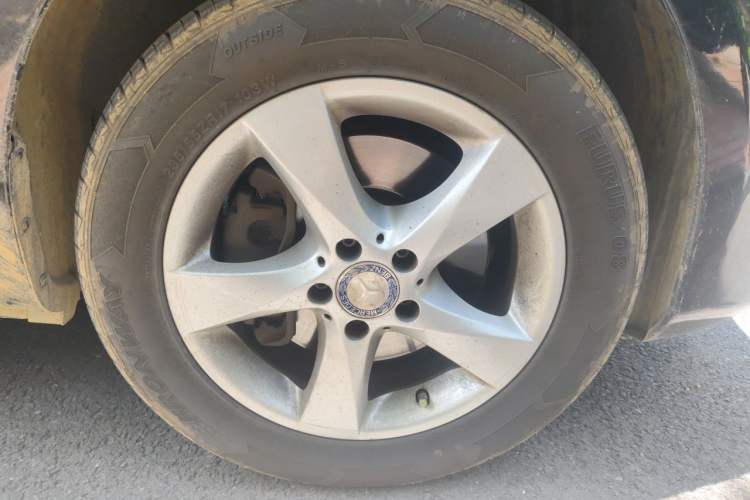Used Mercedes-Benz Vito 2016 2.0T Business Edition Right Front Wheel Hub