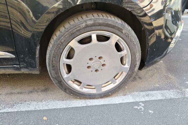 Used Mercedes-Benz Vito 2016 2.0T Business Edition Right Front Wheel Hub