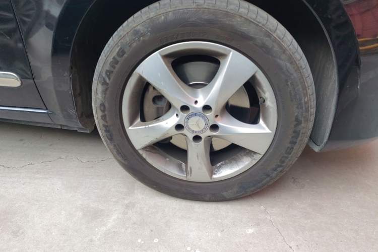 Used Mercedes-Benz Vito 2016 2.0T Business Edition Right Front Wheel Hub