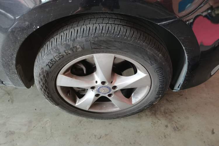 Used Mercedes-Benz Vito 2016 2.0T Business Edition Right Front Wheel Hub